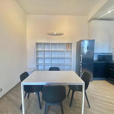 Appartement Palma Home, Elegante E Spaziosa Nel Cuore Della Citta Di Milano, Con Metropolitana M1 Gambara Milaan