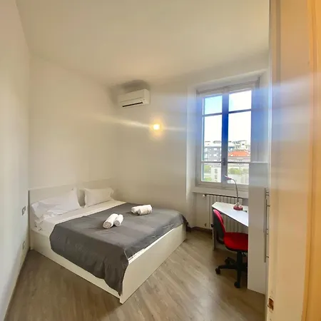 Palma Home, Elegante E Spaziosa Nel Cuore Della Citta Di Milano, Con Metropolitana M1 Gambara *